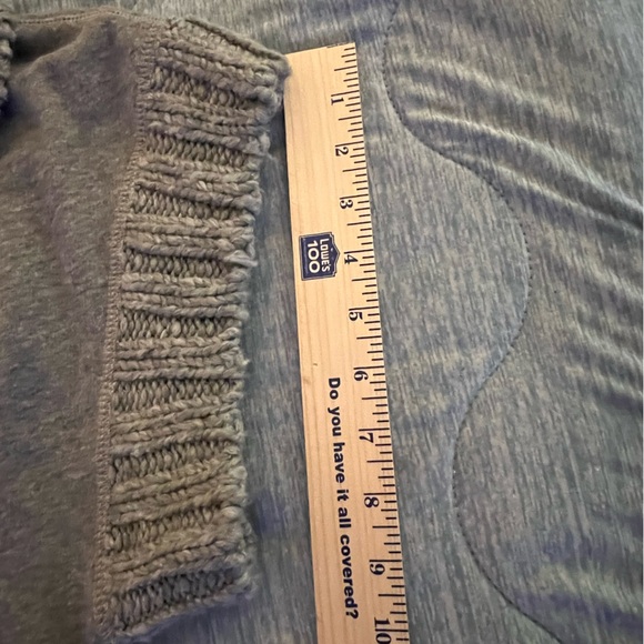 Abercrombie & Fitch Women's Gray Sweater - Picture 7 of 10